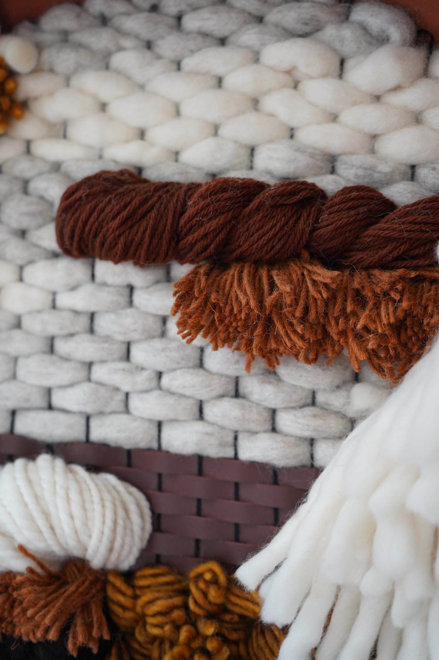 Woven wall haning with twisted rope like texures by keyaiira