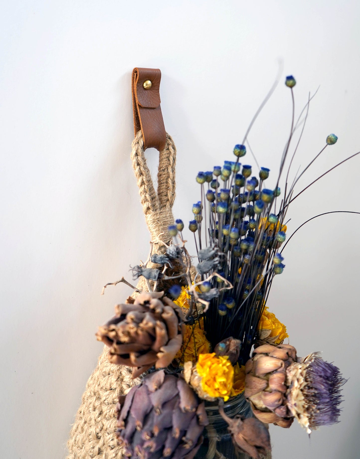 Small Leather Wall Strap