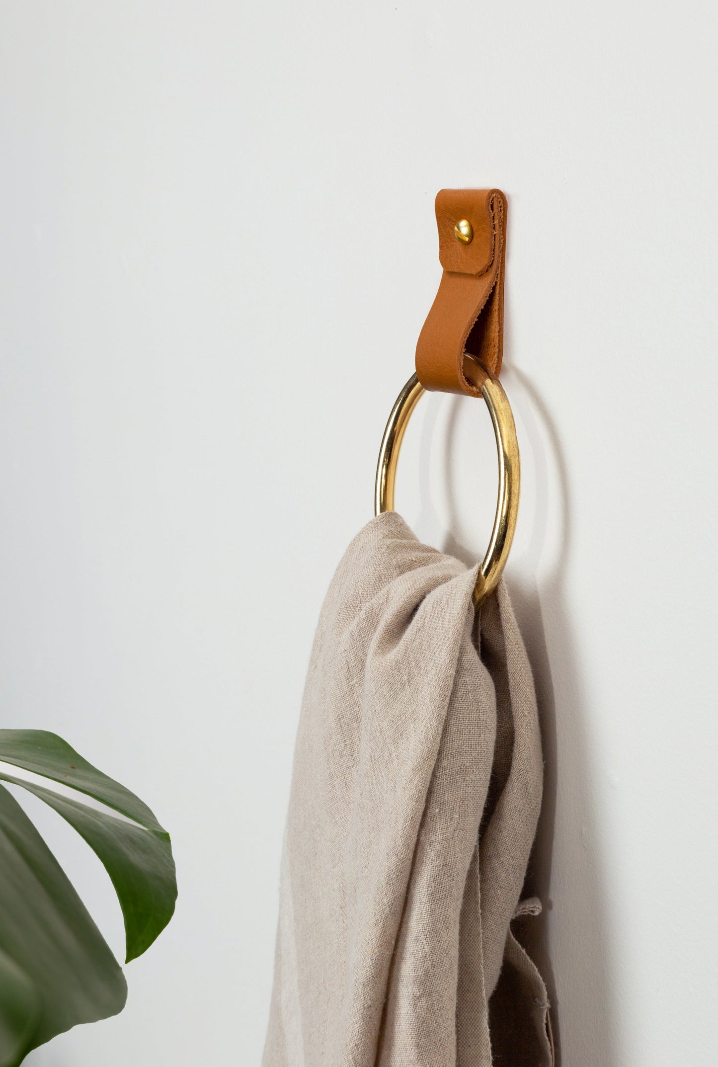 Small Leather Wall Strap