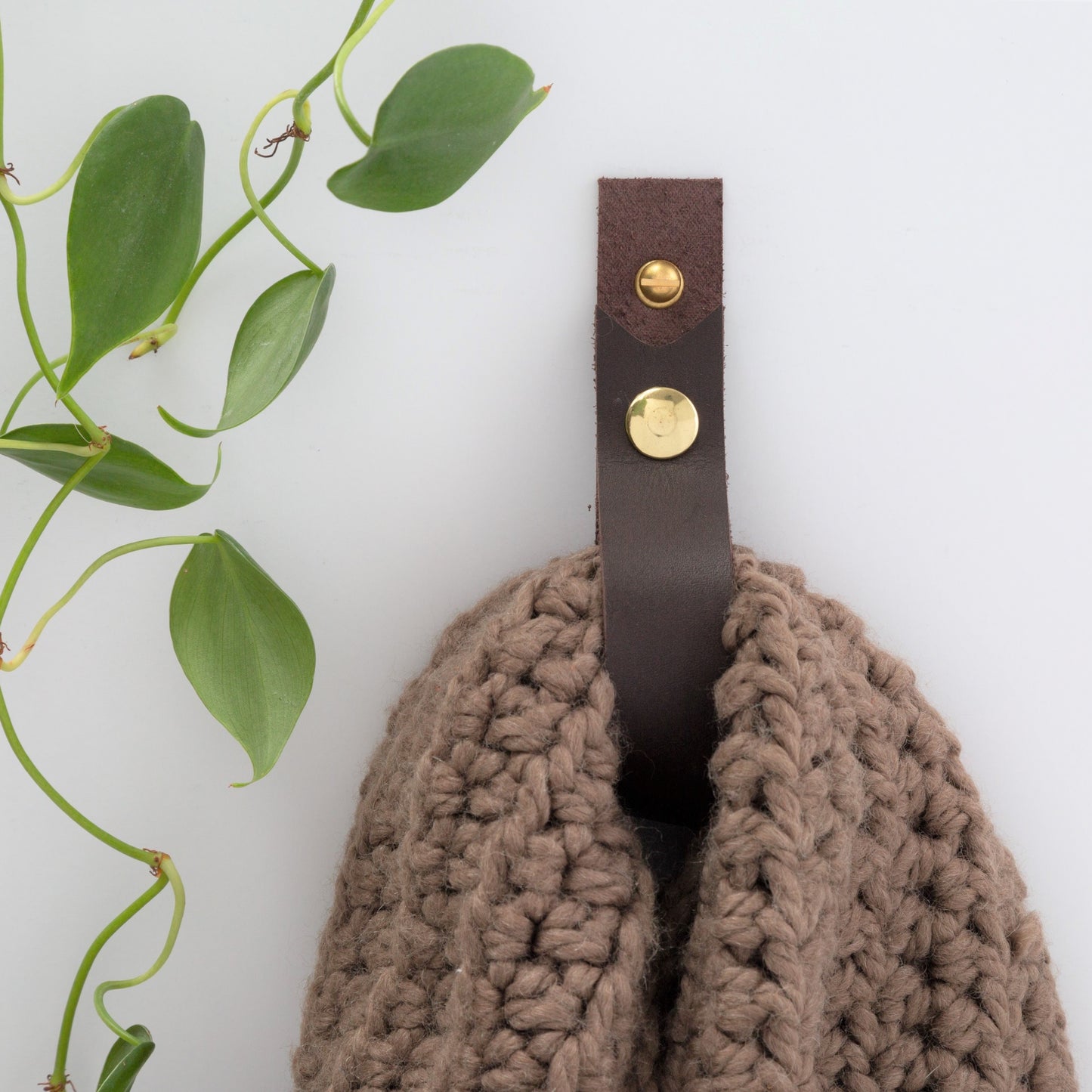 Medium Leather Snap Strap