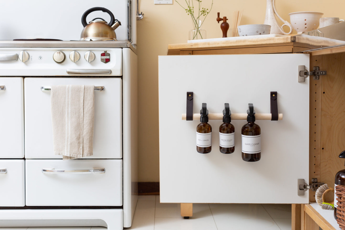 Cabinet Rail