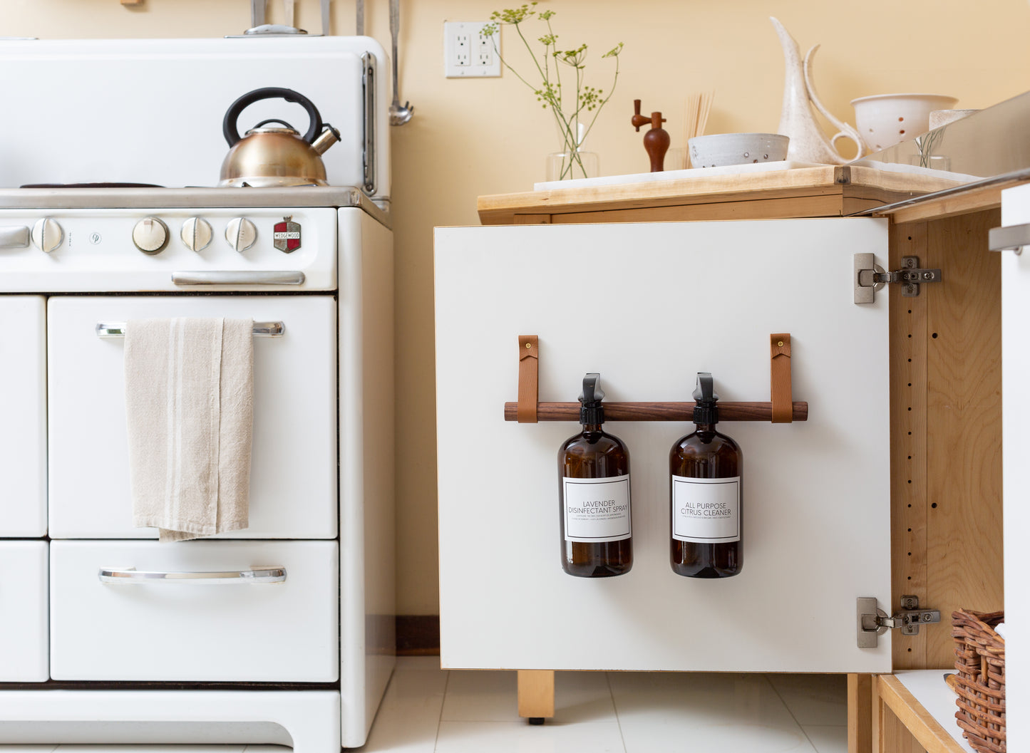 Cabinet Rail