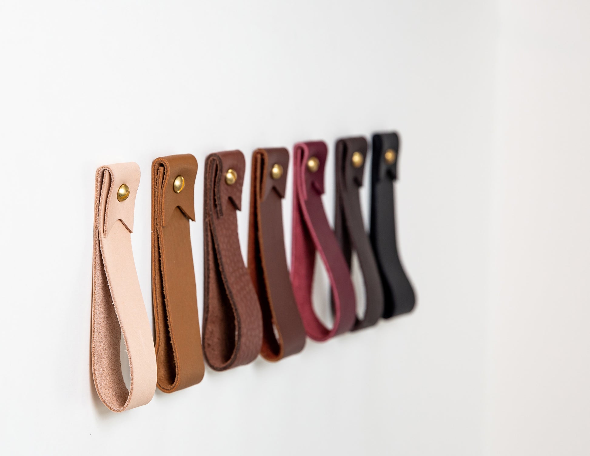 Medium leather wall hook minimal wall strap modern decor brass towel ring hanging loop strap storage Scandinavian Curtain Rod Mount Nordic home accessories