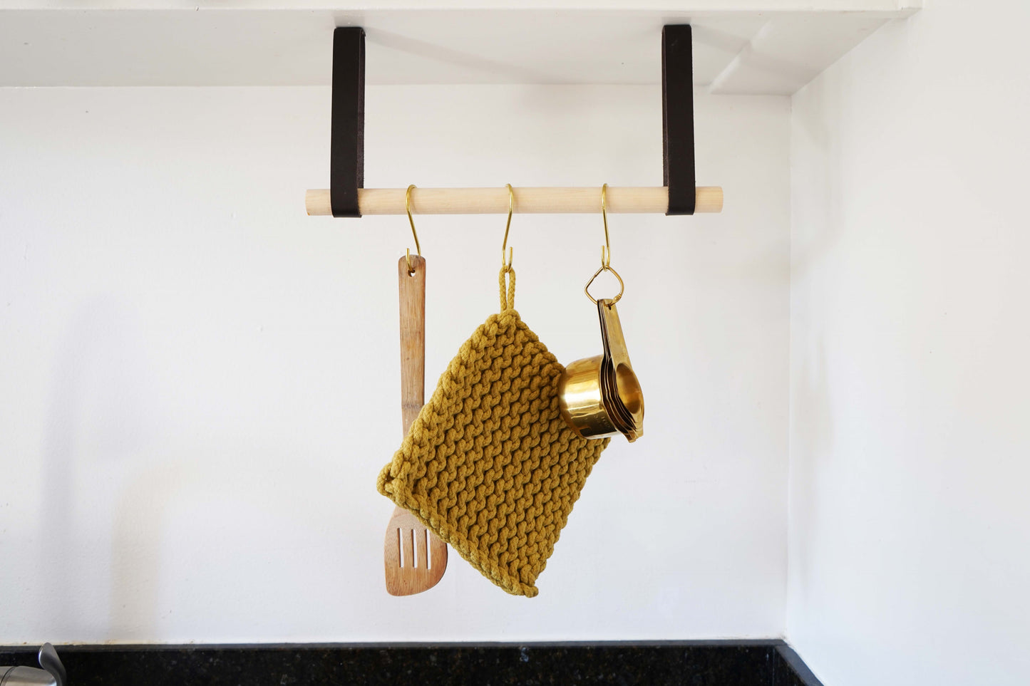 Suspended Storage System