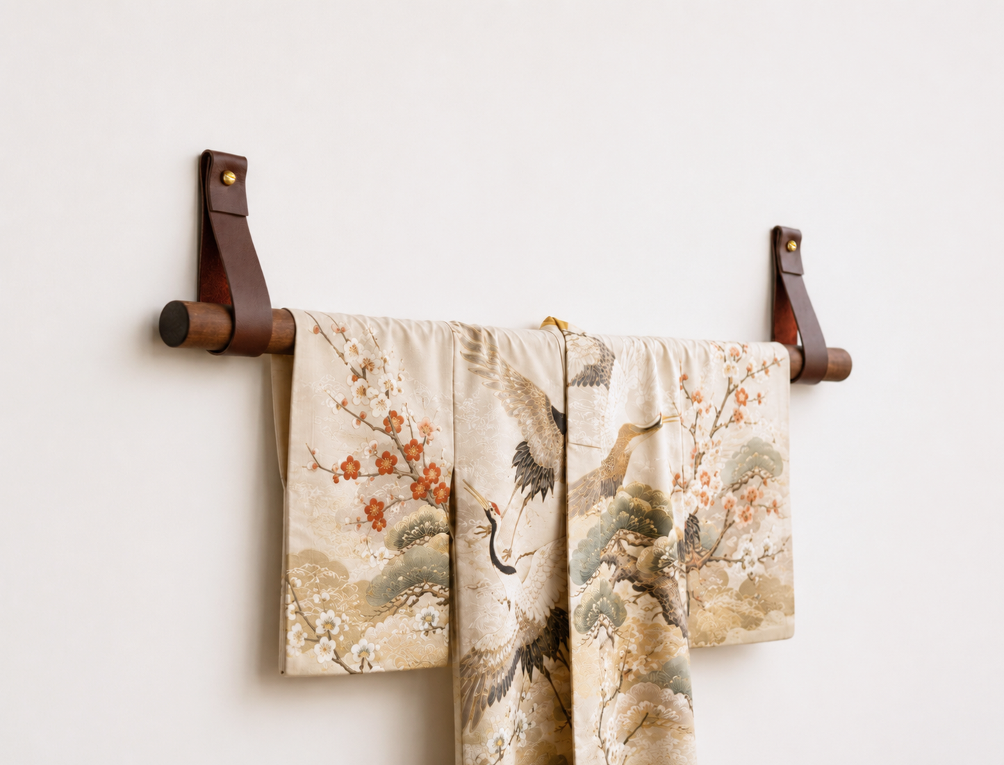 Medium Leather Wall Strap