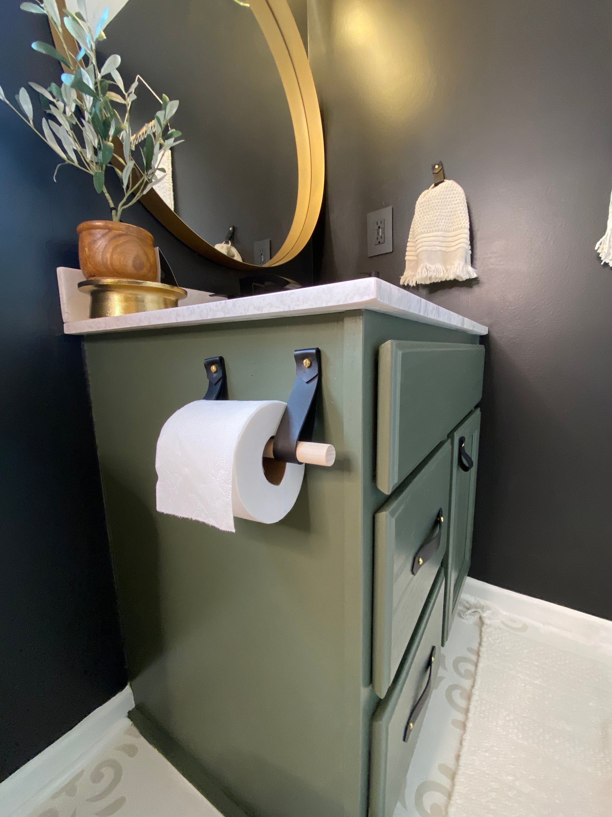 Where To Put The Toilet Paper Holder In A Small Bathroom