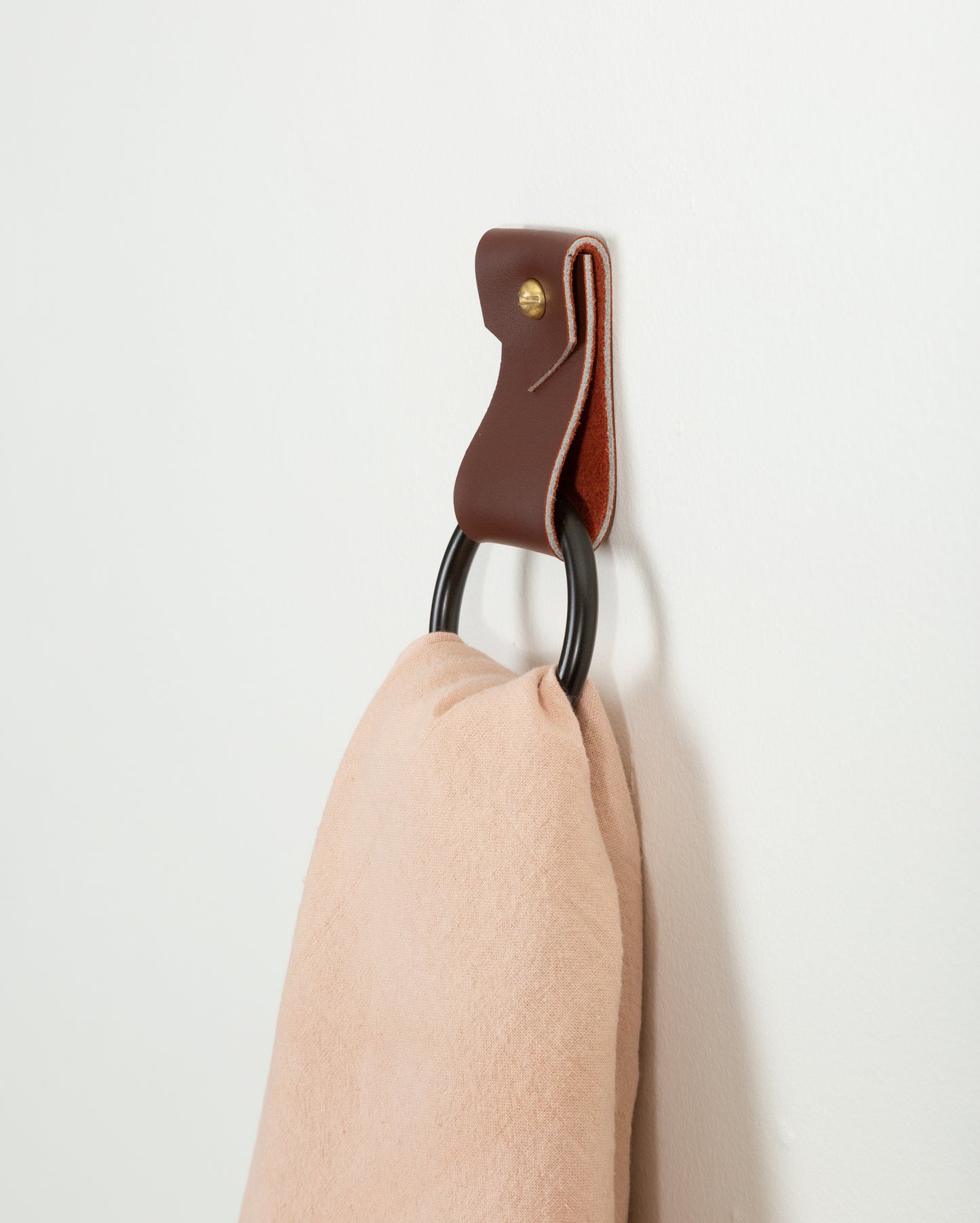 Small Leather Wall Strap [Wide]