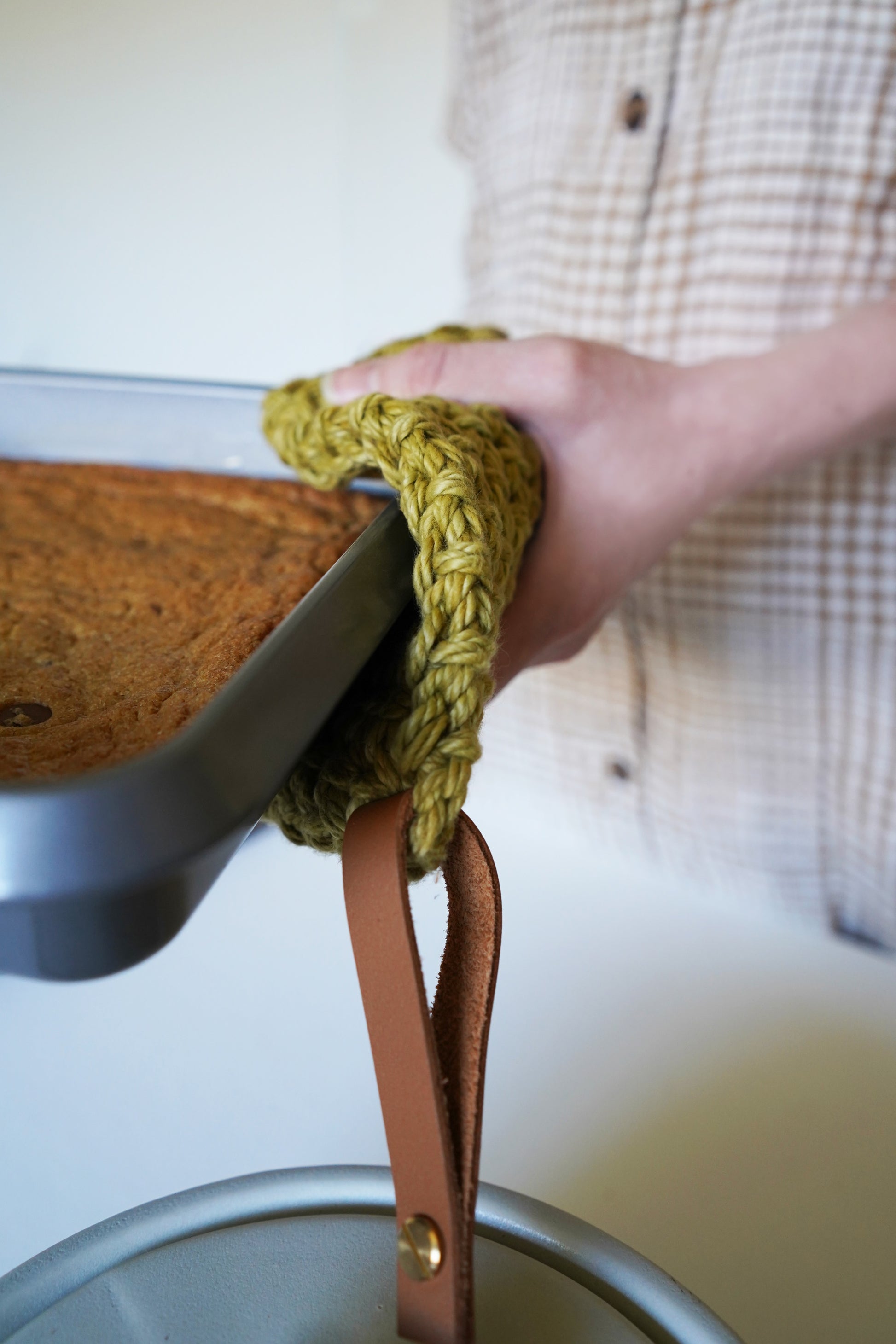 Potholder, Removeable Leather Loop