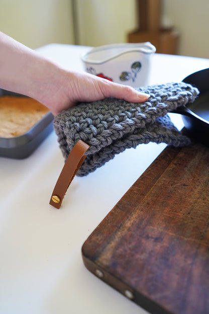 Potholder [Strap Hanger]